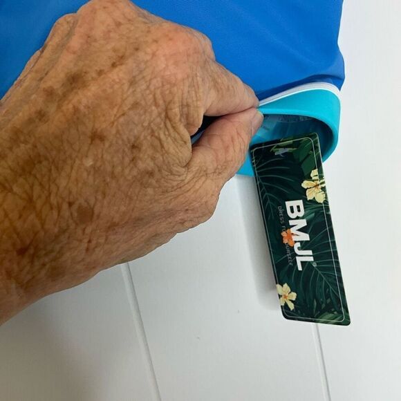 BMJL Womens Size Large Swimwear Bikini Top Blue Turquoise Adjustable Straps NWT - Picture 4 of 9